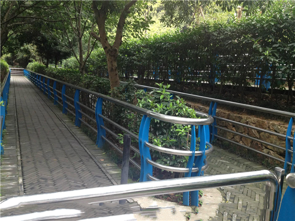 深圳不锈钢景观护栏